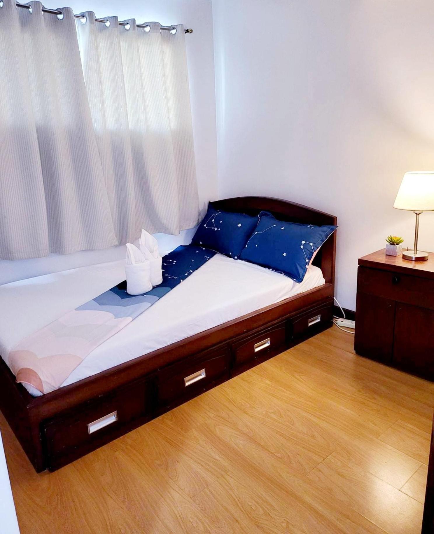 Cozy 2Br With Free Pool Beside Sm City Mall Davao City Exteriör bild