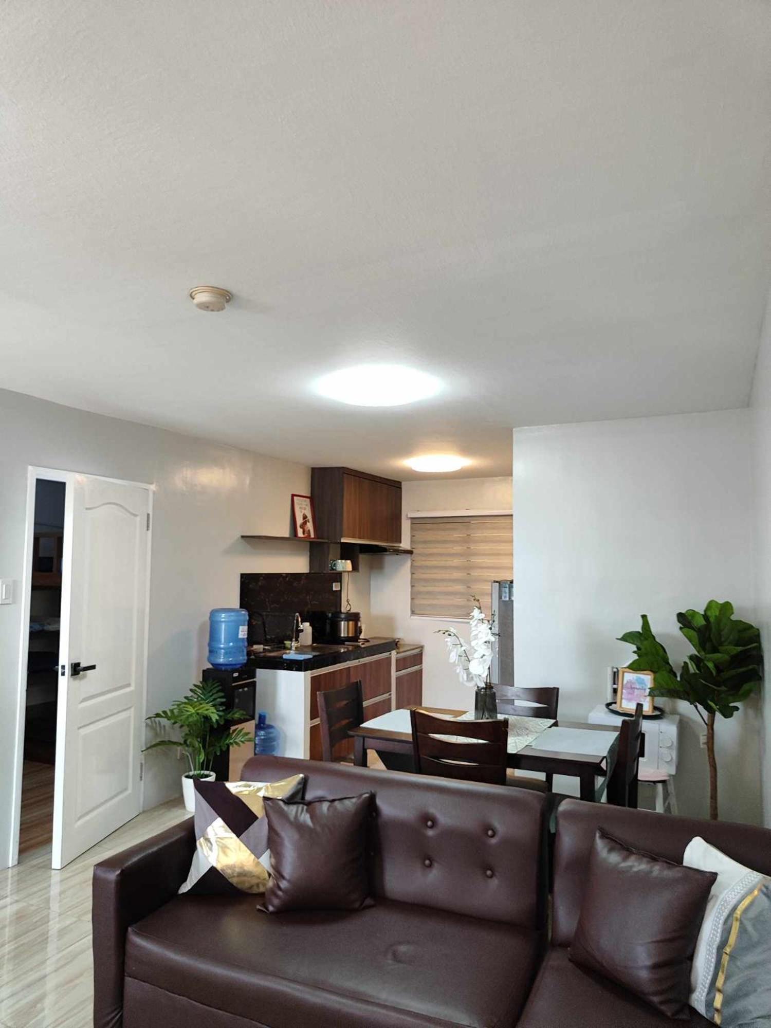 Cozy 2Br With Free Pool Beside Sm City Mall Davao City Rum bild